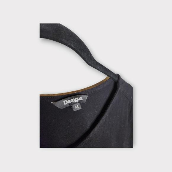 Desigual Womens Asymmetrical Floral Blouse M Graphic Artsy Statement Print Top - Picture 5 of 10